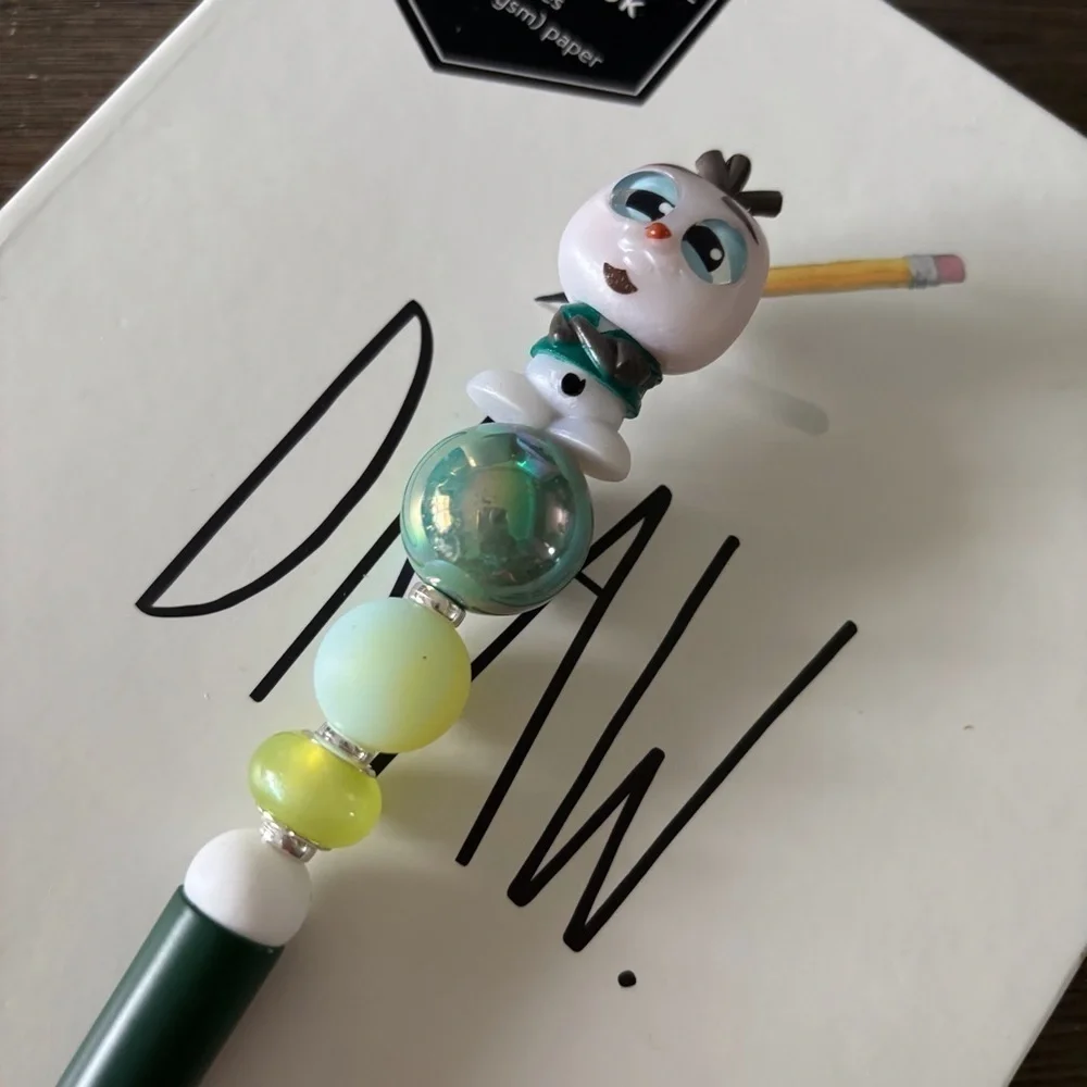 Disney Doorables: Olaf Retells: Tangled: Finn Rider handmade beaded pen